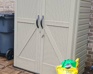 Rubbermaid shed