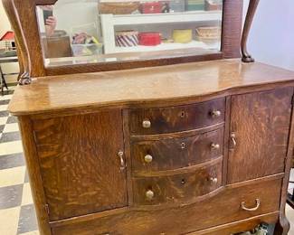 Oak Buffet