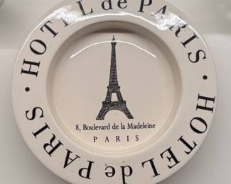 Hotel de Paris Wine Coaster / Ash Tray. Photo 1 of 2.
