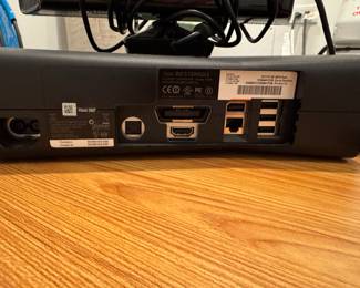 Xbox 360. Photo 2 of 2.