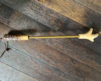 Horn Back Scratcher. Photo 1 of 2.
