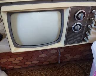 General electric color television