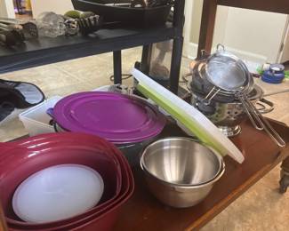 mixing bowls/strainers