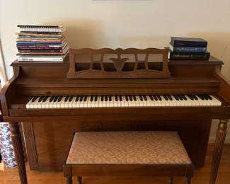 Vose & Sons Piano (available for pre-sale). Plz call 423-618-7804 to purchase