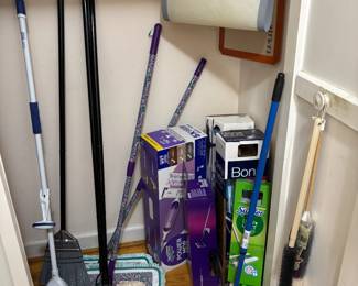 Cleaning supplies ( Some brand new)