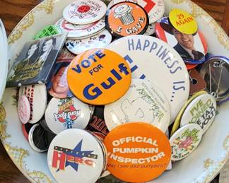 pinbacks pins