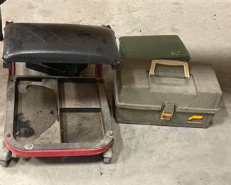 FISHING TACKLE BOX