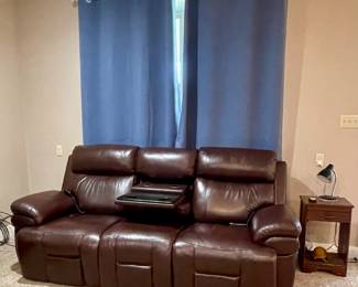 POWER RECLINING COUCH WITH MASSAGE AND CHARGERS