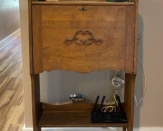 ANTIQUE SECRETARY