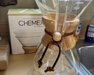 Chemex coffee maker and filters