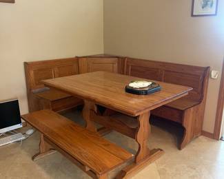Breakfast nook