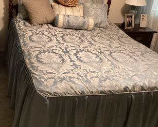 Full Size Bed Poster