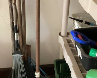 Lawn Tools Rakes
