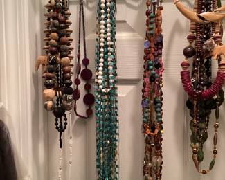 Jewelry Necklaces 06