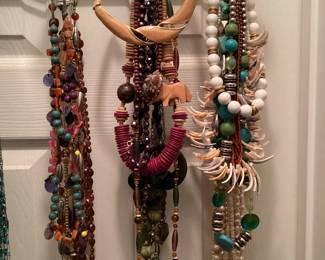 Jewelry Necklaces 05