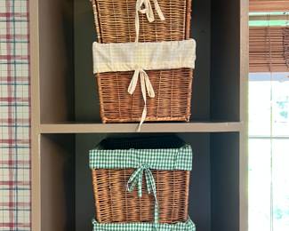 Assorted wicker baskets with cloth lining