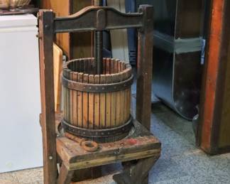 Vintage Wine Press