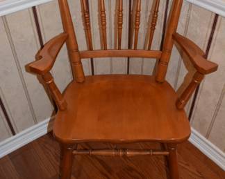 Hard Rock Maple Dining Set with 2 leaves and 6 chairs