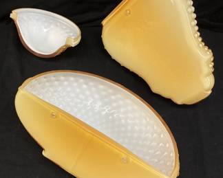 VTG. FENTON HONEY AMBER HOBNAIL LAVABO, 3 PIECE