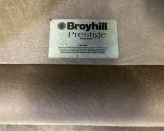 BROYHILL FURNITURE PRESTIGE COLLECTION SUEDE SOFA, COUCH