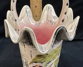 1955 HULL POTTERY PINK BLOSSOM RUFFLED BASKET, T4, 9’’