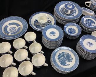 119 PIECE ROYAL CHINA CO. CURRIER & IVES BLUE DINNERWARE SERVING SET, ROYAL CHINA 1934-1986, SEBRING, OHIO, INCLUDES 5 DECORATIVE PLATES