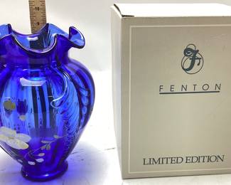 1995 FENTON COBALT BLUE RUFFLED EDGE VASE, 9’’, SIGNED BY SHELLY FENTON & ARTIST S. BRYAN