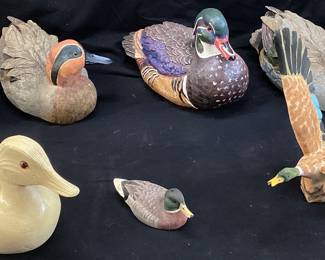 ASSORTED MALLARD DUCK DECOYS