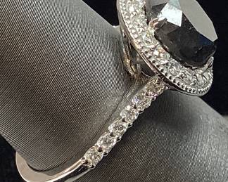 14KT WHITE GOLD FANCY BLACK & COLORLESS DIAMOND RING, SIZE 6.75, 4.11ct FANCY BLACK, 0.68cts DIAMONDS, 4.2g TOTAL WEIGHT, GGA APPRAISAL $8,730.00
