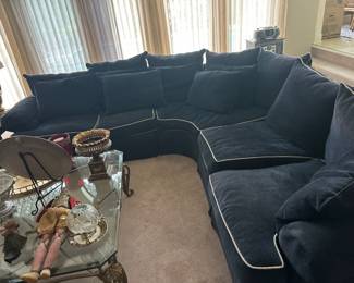 Sectional couch