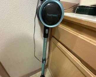 Haimeec cordless vacuum