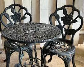 08 Metal Patio Trio