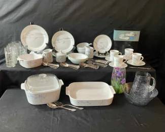 Corelle Friends