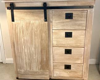 03 Shabby Chic Cabinet
