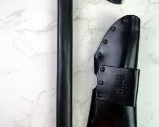 Lagana Tomahawk With Leather Sheath, 2.5" Blade With 12.5" Handle