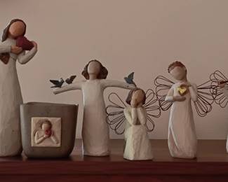 Know a Willow Tree collector, or just need some angels to watch over you?