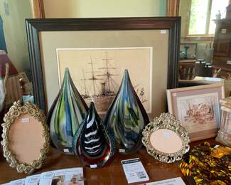 Vintage Frames, Nautical Artwork, Vases