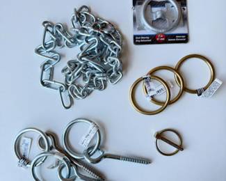 113 MixofRingsHitchingRingwLagBoltChain