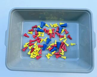 189 MixofWireNuts