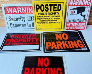 230 LargeGroupofSigns