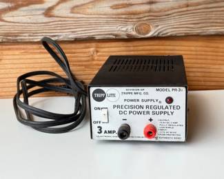 67 TrippLite3AMPPrecisionRegulatedDCPowerSupply