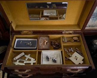 Men’s Jewelry and Jewelry Box