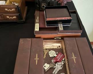 Vintage Men’s Wallets and Accessories