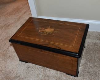 Bells and Butterflies Musicbox