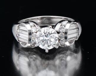 1.04 ct Certified Diamond Engagement Ring In Platinum Mounting