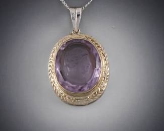 Ladies Antique Gold and Cameo Carved Amethyst Pendant on Chain