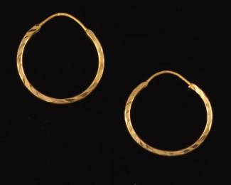 Ladies Pair of High Carat Diamond Cut Spiral Design Hoops