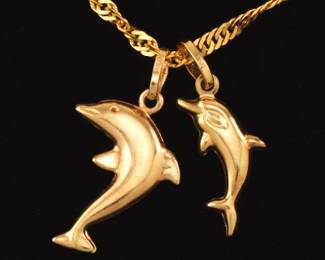 Ladies High Carat Chain with 18K Italian Dolphins Charms Pendants