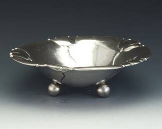 German 800 Silver Art Nouveau Tripod Bowl