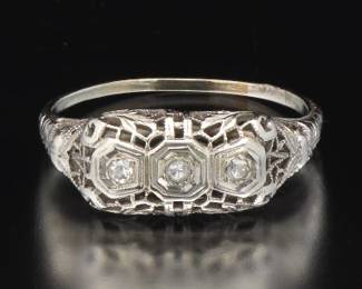Ladies Edwardian Gold and Diamond Ring